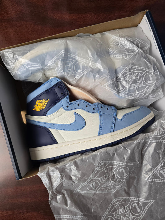 Air Jordan 1 Retro "First In Flight" (Women's Exclusive)