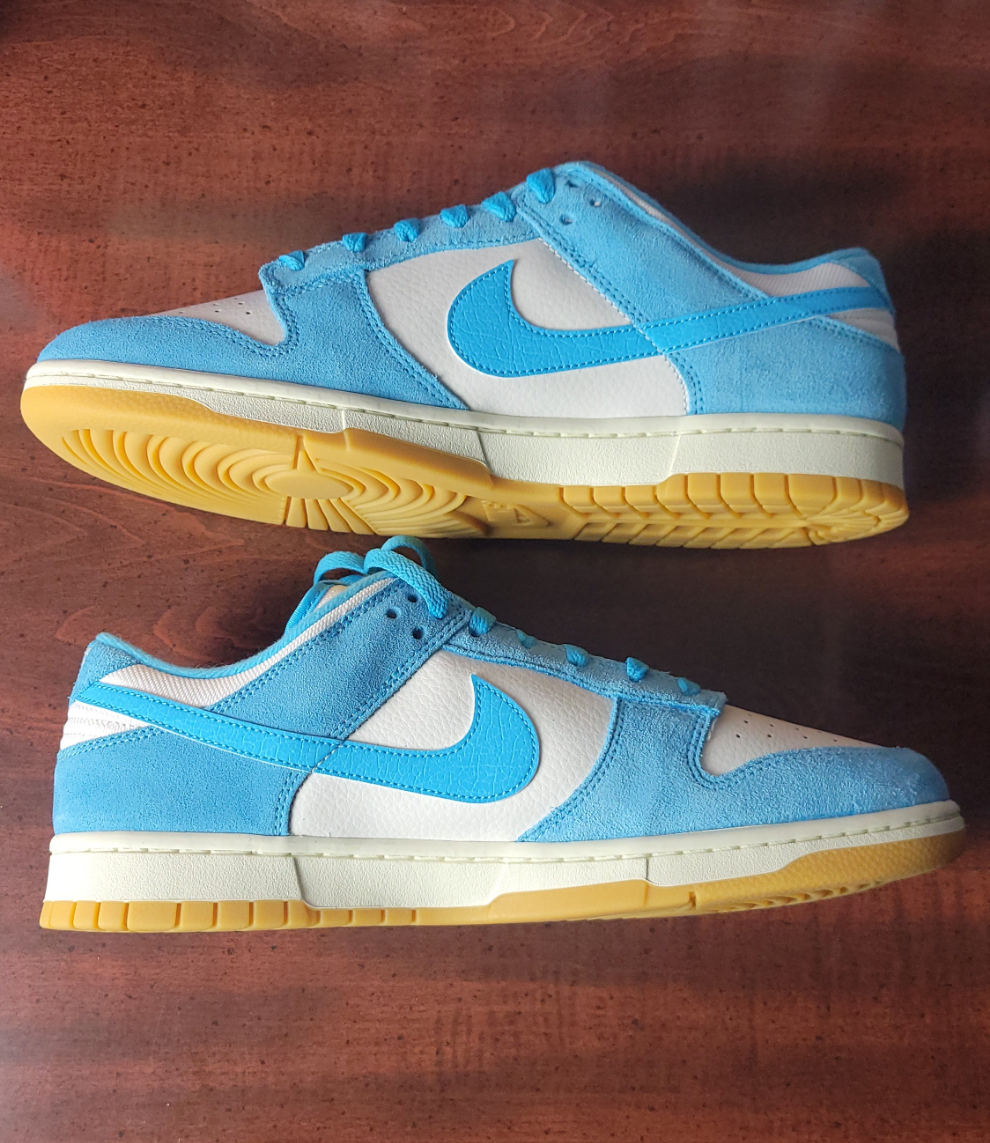 Nike Dunk Low SE "Baltic Blue Gum"