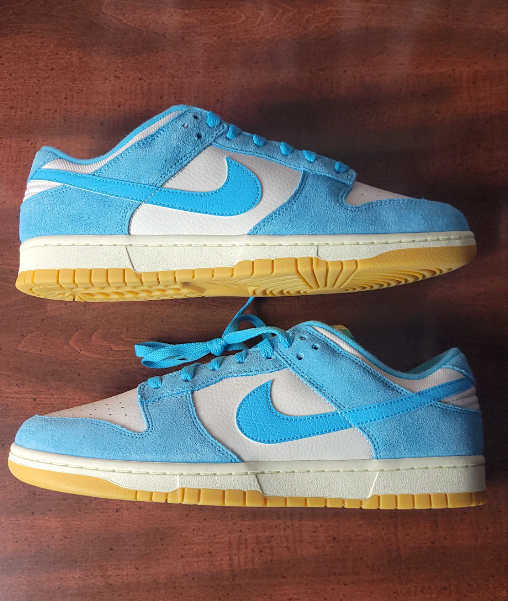 Nike Dunk Low SE "Baltic Blue Gum"